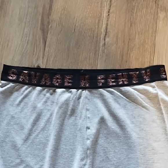 Savage X Fenty Light Gray Lounge Leggings - Picture 3 of 5